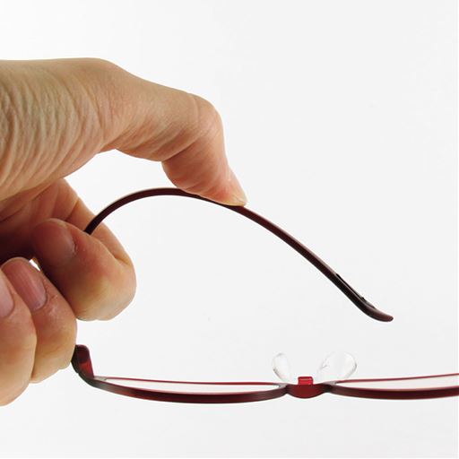 【しなりがよく締めつけ感の少ない快適な掛け心地】