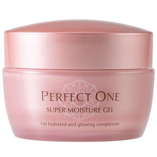 たっぷりの潤いで肌を包み、<br>みずみずしく濃厚なツヤ肌へ