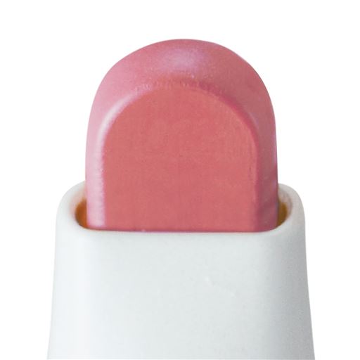 リップライナー不要! アーチ形状ではみ出さずカンタン