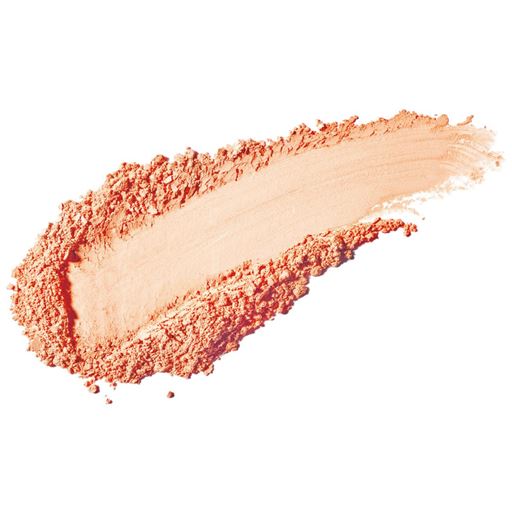 血色感をプラスしやわらかい表情に仕上がるピーチベージュ