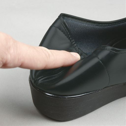 やわらかく型崩れしにくい素材