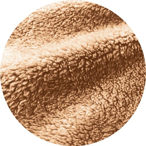 裏側全面に吸湿発熱ボア使用