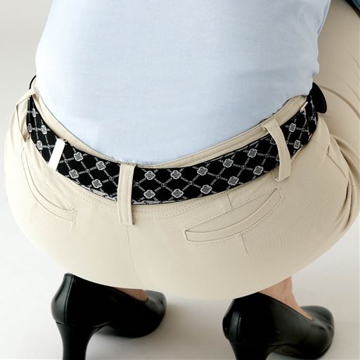 ブラック<br>背中が見えにくい!