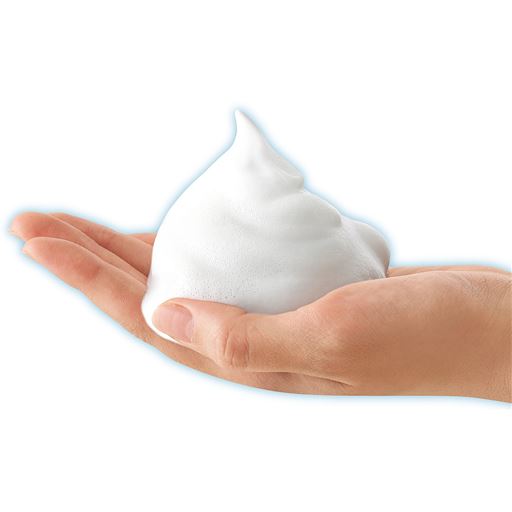 泡立て不要!もっちり泡で吸着。洗い上がりがつっぱりにくい。