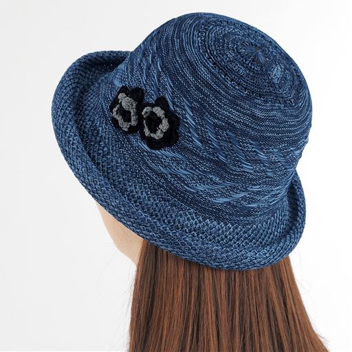 ネイビー <br>メッシュ編みでムレにくい!