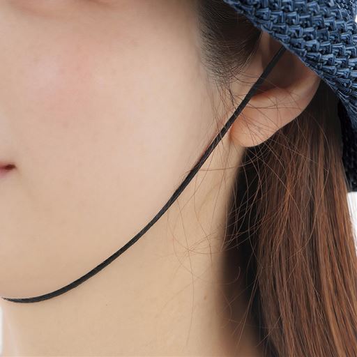 ゴム付きだから風の強い日も安心