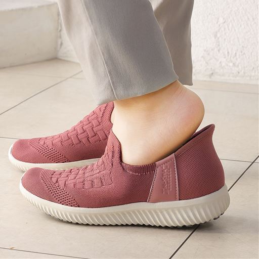 IN-SPA″ストレッチニットスニーカー