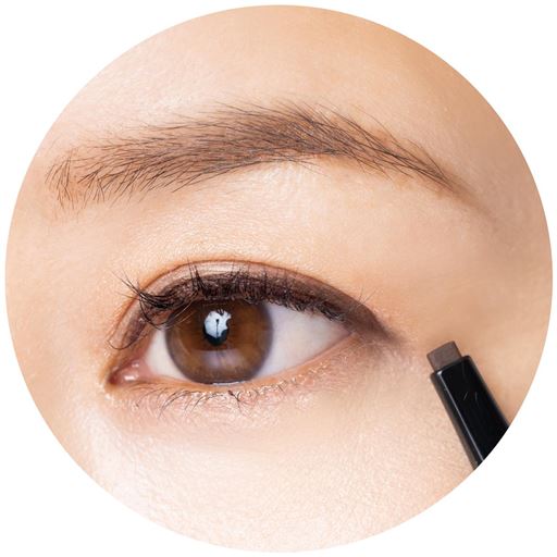 なめらか自然なライン<br>A(ブラウンブラック) <br>※使用イメージ