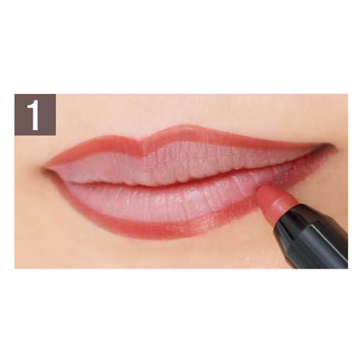 【スルスル、簡単リップメイク!】リップライナーのように輪郭をスルスル描きます