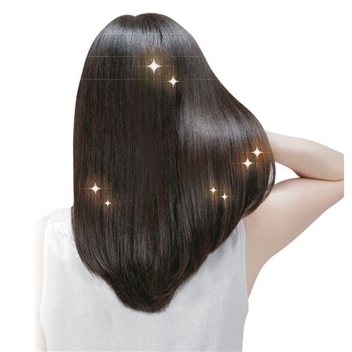 使用後 ツヤが輝く! 若々しく美しい髪 <br>※ブラッシング効果による <br>※使用感には個人差があります