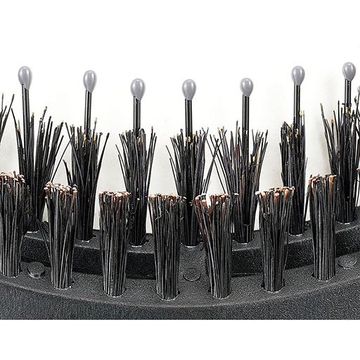 二層構造ブラシ<br>［ナイロン］球状のピン先に卵黄オイル(保湿成分)を配合<br>［天然猪毛］ブラシ先端の尖りをなくし、髪をキャッチしやすい形状に