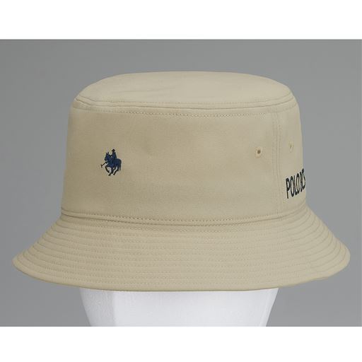 フロントとサイドにロゴ入り。