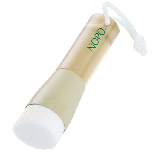 小鼻など細かい部分はカドを使用