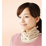 外出時にも。<br>クシュクシュとすればネックカバーに。<br>防寒、UVケアにも。<br>UVカット率:約99%