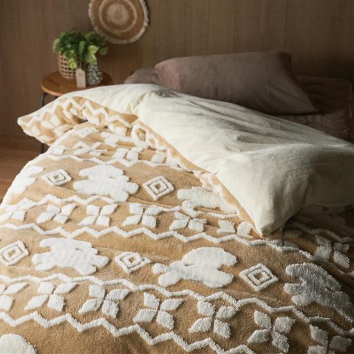 ベージュ(犬柄)<br>綿が好きな人に推したい! あったかコットン掛け布団カバーです。