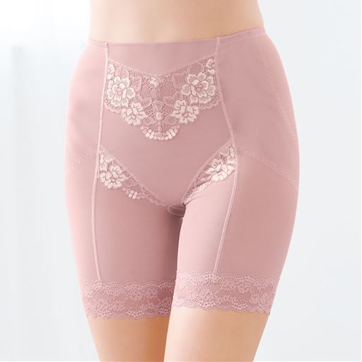 セットA(ペールモーヴ) 股下約16cm 着用例