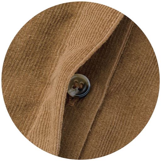 すっきり上品な比翼仕立て