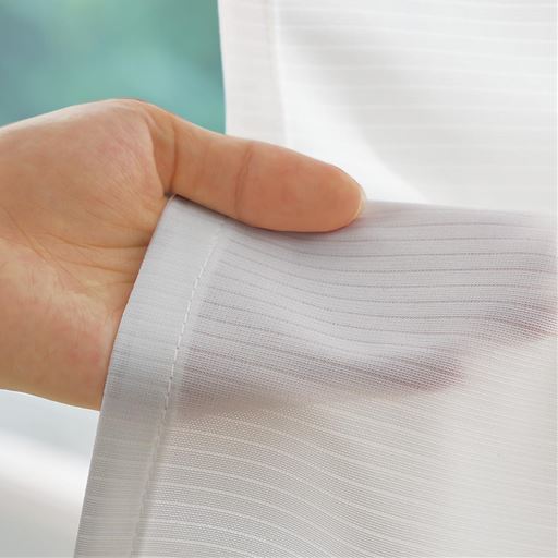 透けにくく、1日中しっかり目隠し。