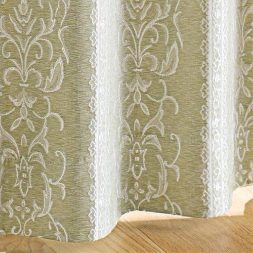 ライムグリーン