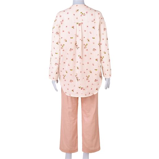 プリントA(サクラ柄)<br>(パンツ:ピンク無地)<br> バックスタイル