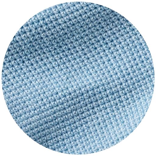 なめらかレーヨン・シルク素材で心地よくフィット。(絹混率約6%)