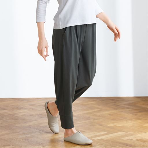とにかくラクなカットソーパンツ