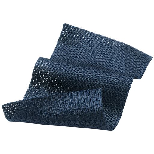 ハニカム裏メッシュで、通気性がよく快適な着心地