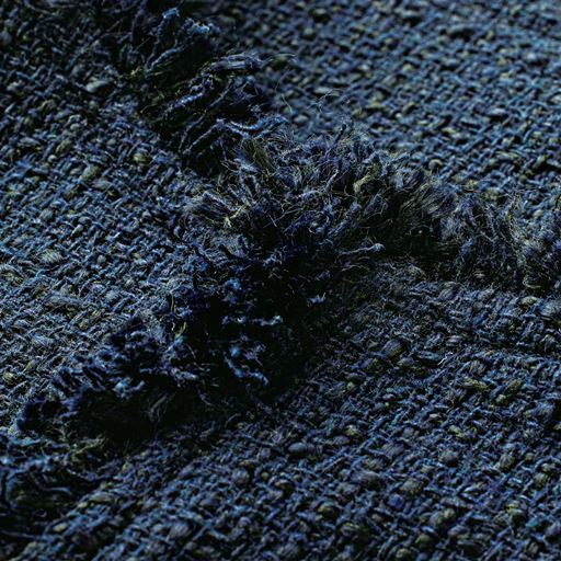 上質感漂うシックなネイビーツイード