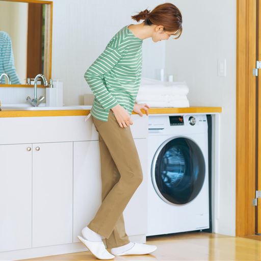 〈タンブルドライパンツ〉 いつでも洗えて、毎日はけるから家事に通勤にヘビロテ!