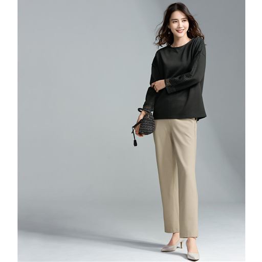 ライトベージュ コーディネート例