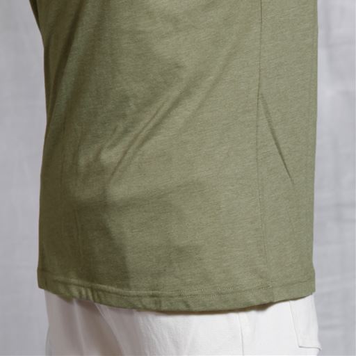 裾<br>※こちらのカラーの販売はございません。