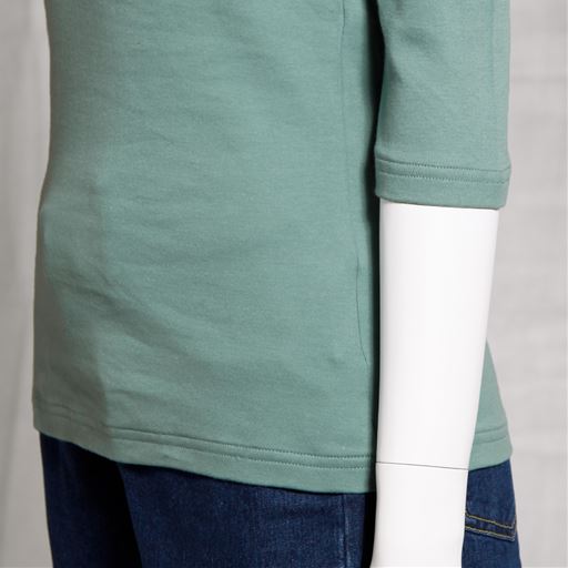 ハーブグリーン  袖 裾