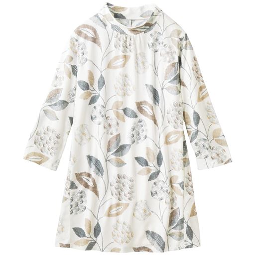 オフホワイト系