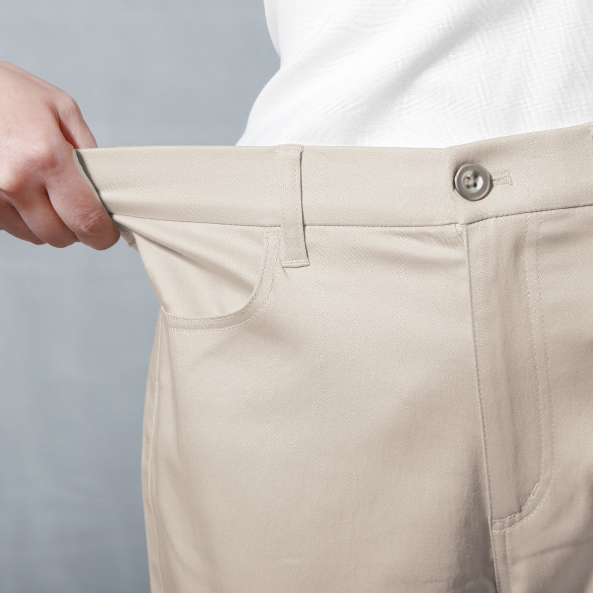 綿サテンストレッチテーパードパンツ(洗濯機OK) - ファッション通販