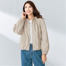 ギャザーボリュームナイロンアウター