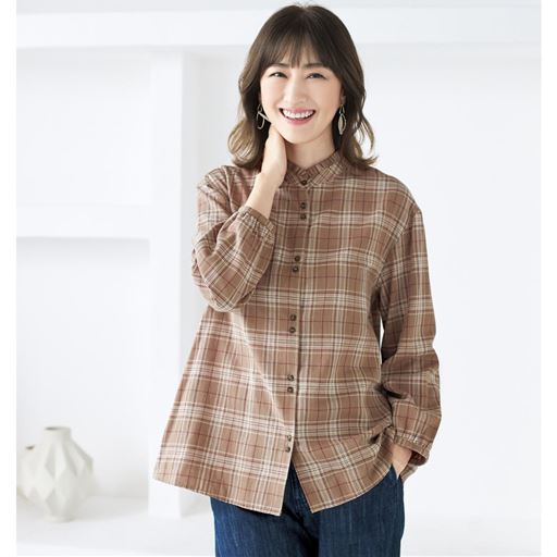 ふんわりダブルボタンブラウス