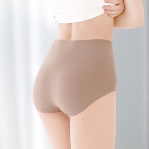 オークベージュ