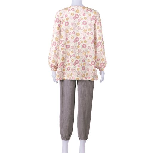 ピンク系(パンツ:モカ) バックスタイル 上下セット