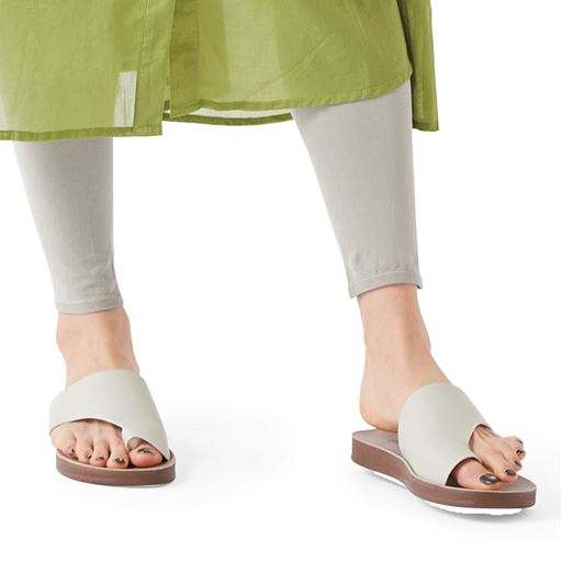 グレー(10分丈)着用例