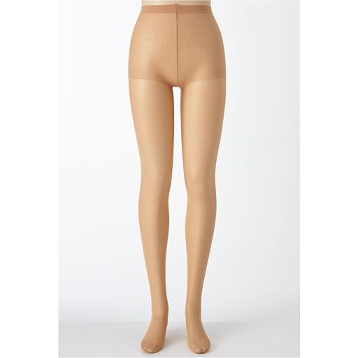 シルクベージュ(同色10足組)※肌色のトルソーで撮影しているため、肌の色によって色の出方は異なります。