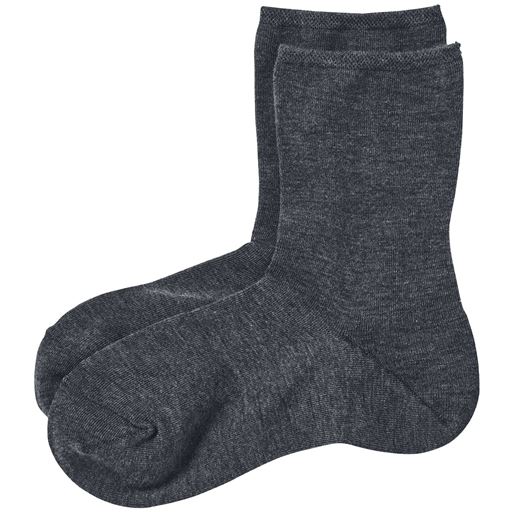 チャコールグレー