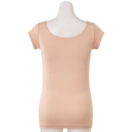 ベージュ バックスタイル