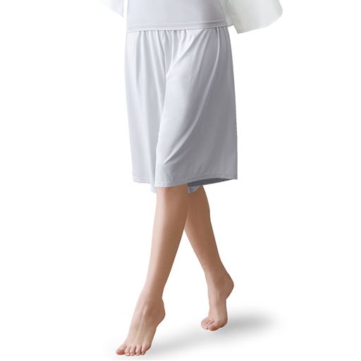 シルバーグレー