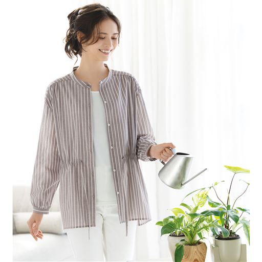 夏のコットン100%パジャマにも使えるシャツ