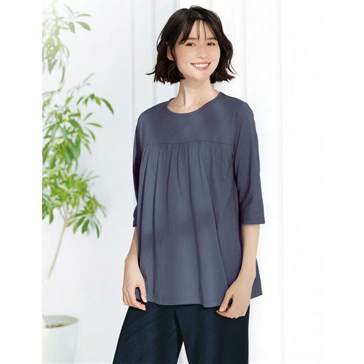 前二重仕立てで透けにくいTシャツ