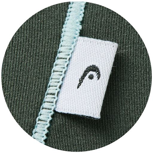 チャコールグレー 左脇にブランドピスネーム付き