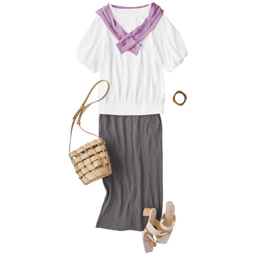 チャコールブラウン コーディネート例