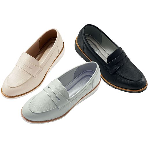 (左から)オフホワイト(クロコ調)、ライトグリーン、ブラック