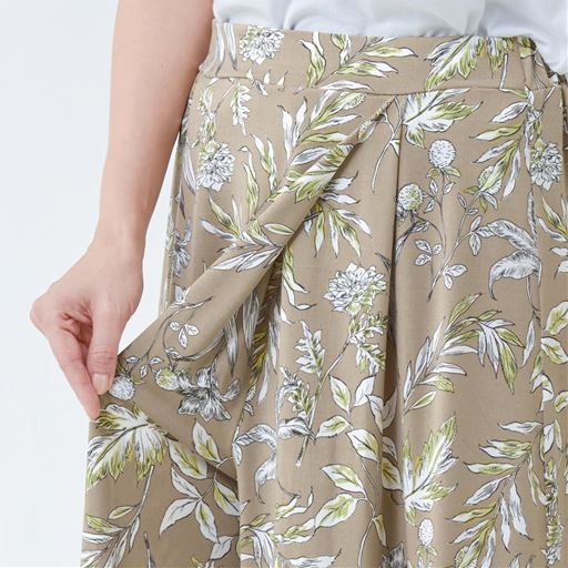 足さばきが良くスカート見えするキュロットパンツ