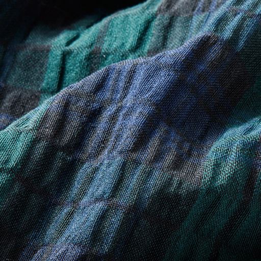 ネイビー系 上品で涼しげなチェック柄のサッカー素材